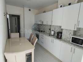 Объект № 75688

Сдаётся длительно квартира с хорошим ремонтом....