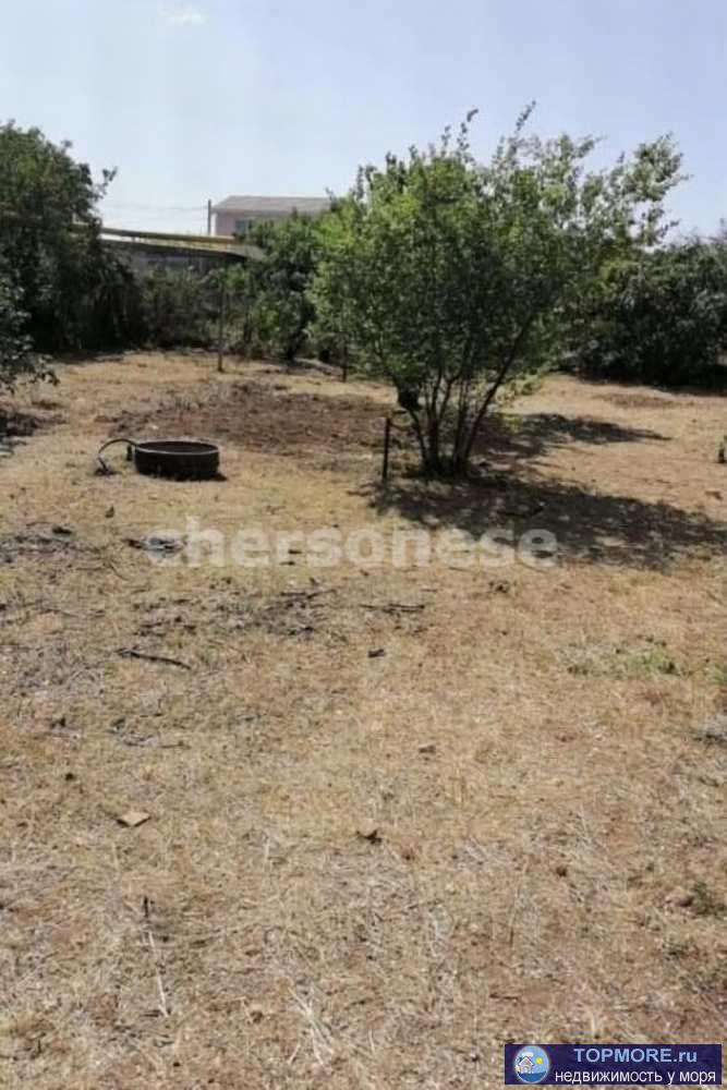 Продается участок в Голландии, СТ Садовод  Описание:  - Тип участка: Прямоугольный, ровный - Коммуникации:   -... - 1