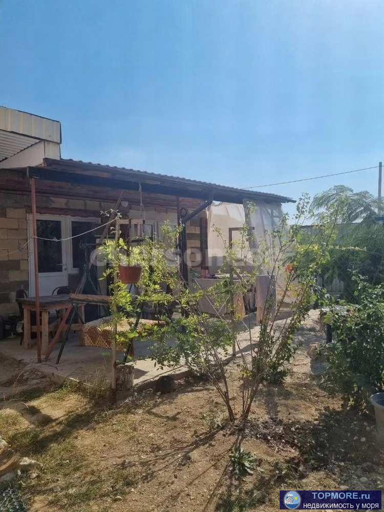 Продажа двухэтажного дома на Северной стороне Севастополя.  Oбщaя плoщaдь 112 кв.м. Дом построен из ракушки,что дает... - 2