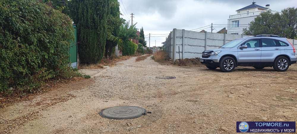 Шикарный,  ровный  участок 11 соток.  Хороший подъезд с двух сторон!   От Фиолентовского шоссе 200 метров.  Можно... - 1