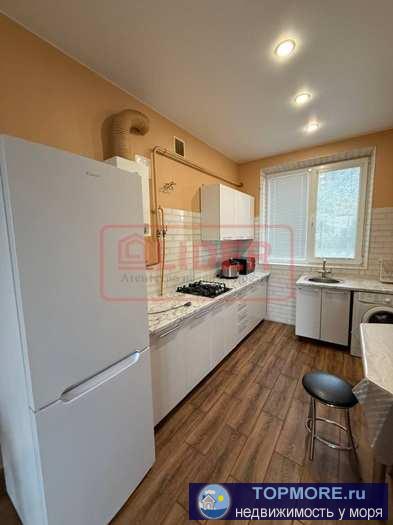 Предлагается в аренду шикарный дом в Нахимовском р-не г. Севастополя. Дом состоит из двух этажей, каждый по 100 м2,...