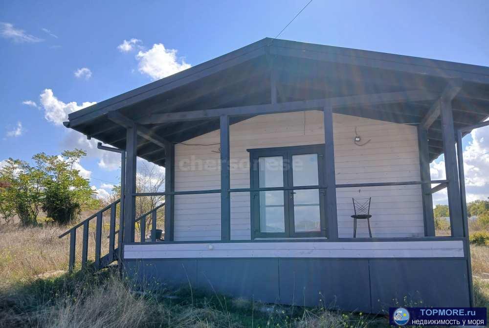 Предлагаем к продаже земельный участок 20 соток сельхозназначения  на северной стороне Севастополя.  Участок ровный,...