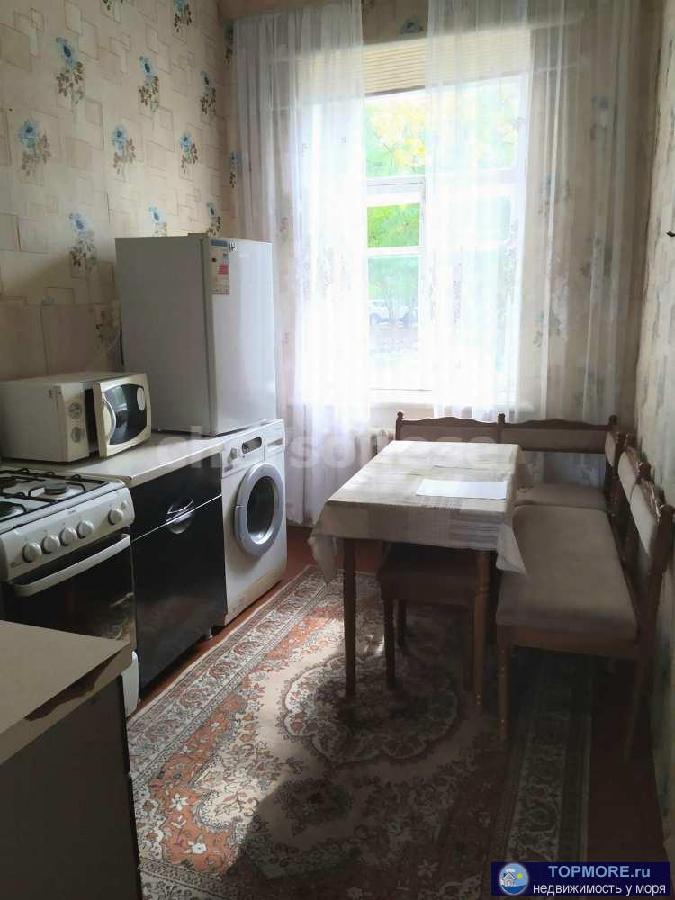 Продаётся уютная однокомнатная квартира с продуманной планировкой в центре города на улице Ленина.   Общая площадь 40...