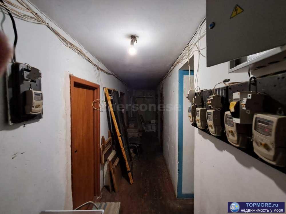 Продажа комнаты в отличном состоянии у моря!  Комната продаётся в блоке состоящем из шести комнат, всего проживают... - 1