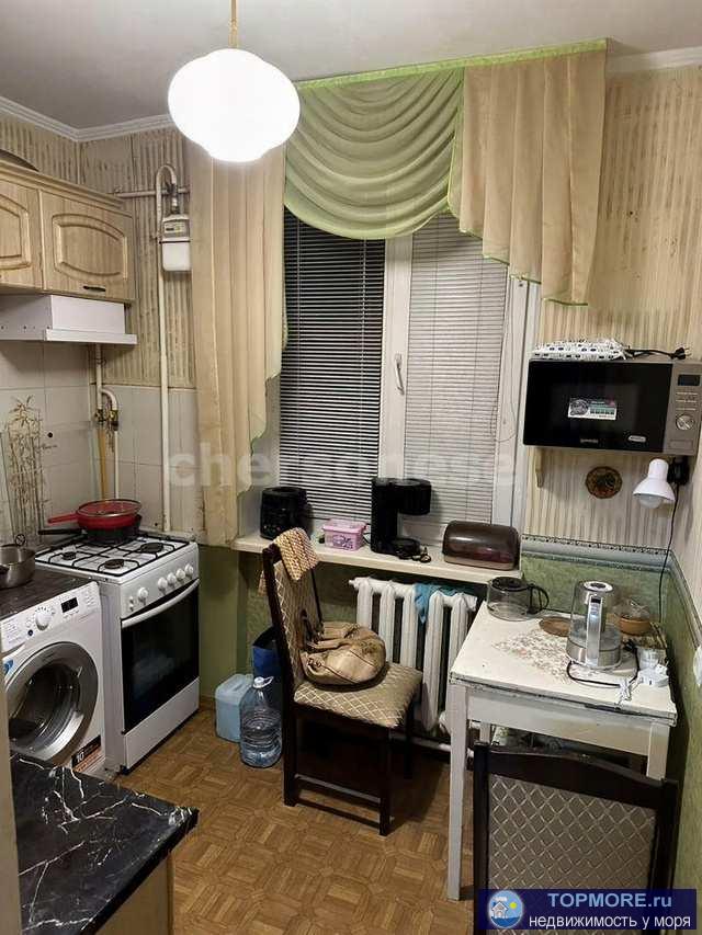  Продаётся светлая двухкомнатная квартира общей площадью 45.7 кв.м. Планировка смежная, кухня изолированная 6 кв.м. В... - 1