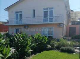 Общие сведения

Сдается уютный одноэтажный дом площадью 116 м²....