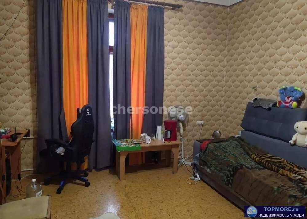 Продаётся 3х комнатная квартира в центре Севастополя!  Общая площадь квартиры 73 кв.м. Комнаты все раздельные,... - 2