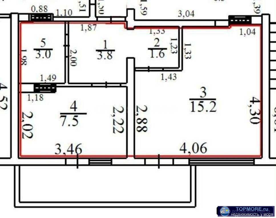 О квартире  Уютная 1‑комнатная с дизайнерским ремонтом в монолитном доме 2017 года. 33,4 м²: жилая 15,2 м², кухня 7,5... - 2