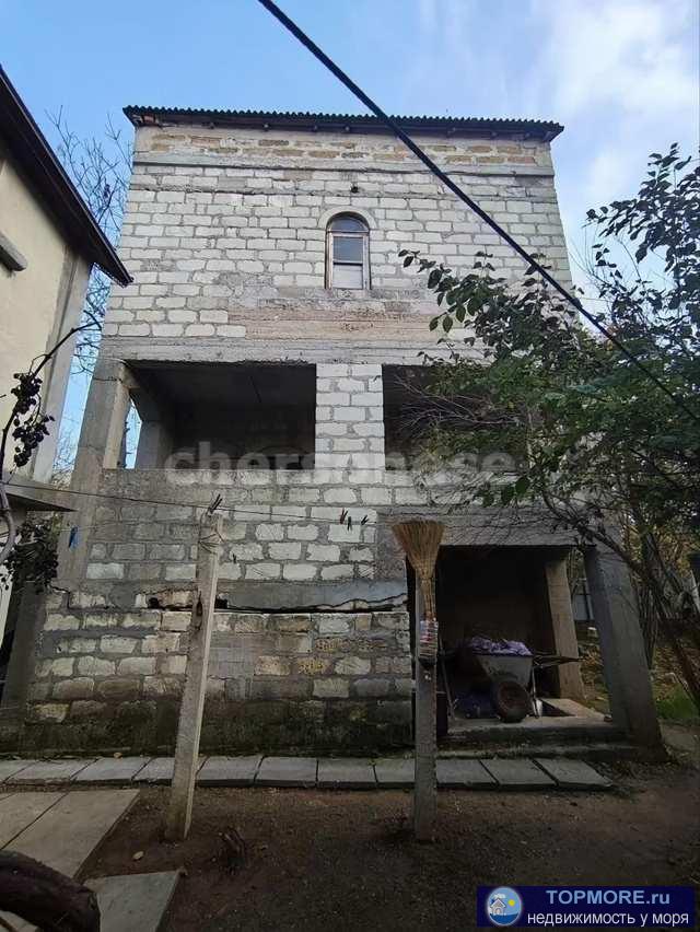 О доме Кирпичный дом площадью 162 м² для тех, кто ценит надежность и пространство. Объект требует ремонта — отличный... - 1