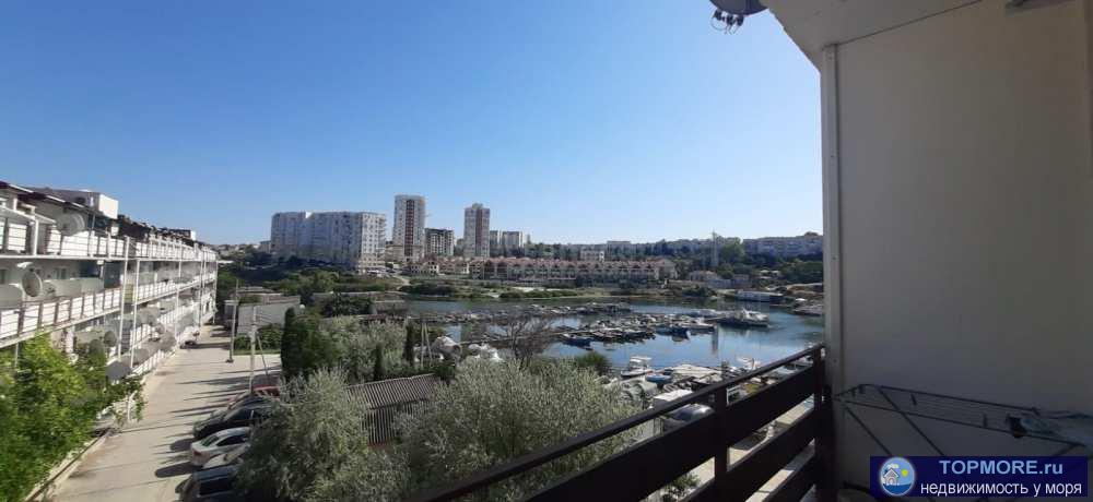 Сдаются однокомнатные апартаменты на берегу моря ул. Рыбацкий причал.  У комплекса закрытая территория. Рядом...