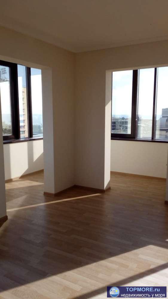 Продаётся 2 комнатная квартира. Общая площадь 106 кв.м площадь комнат 25+20 кв.м. Есть балкон и терраса и совмещенный... - 2