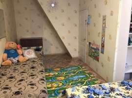 Продается благоустроенный 3 этажный жилой гараж в Лазаревской....