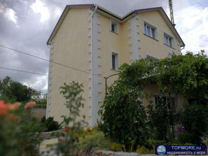 Купить дом в Севастополе. Продается трёхэтажный дом 200 м в Севастополе. Продам трехэтажный дом на участке 5 соток в...