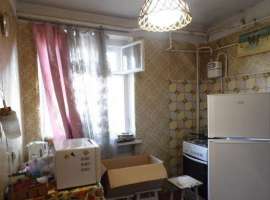 Продается 2-комнатная квартира на улице Горпищенко . Хрущевка....