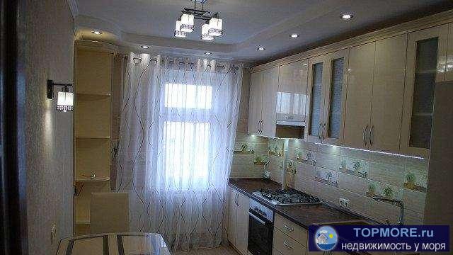 Сдаётся длительно 2-х комнатная квартира с отличным ремонтом в новом доме по адресу ул. Комбрига Потапова 24,...
