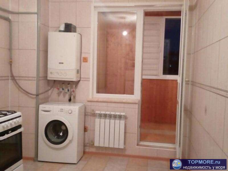 Продается видовая однокомнатная квартира в лучшем районе Севастополя! В квартире сделан добротный ремонт, есть все...
