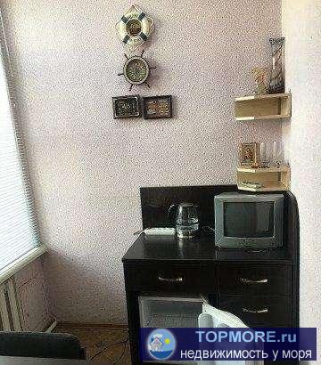 . Продается однокомнатная квартира на улице Ленина в центре г. Севастополя . Квартира переоборудована в удобный ОФИС.... - 1