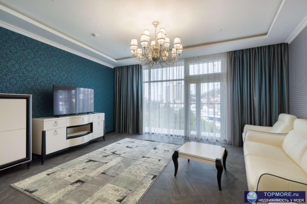 Жилой комплекс 'Барселона Парк', 7 этаж, новая квартира, 104 м2, дизайнерский ремонт, лучшие отделочные материалы,...