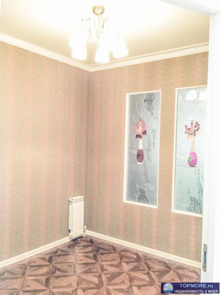 Продаётся трёхкомнатная квартира с двумя спальнями площадью 85 кв.м. на восьмом этаже на улице Куйбышва в Адлере, с... - 1