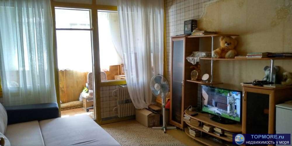 3-х комнатная квартира м-рн Голубые Дали, в монолитном 9-ти этажном доме 1991 года на 4-м этаже, сейсмоустойчивость 9...