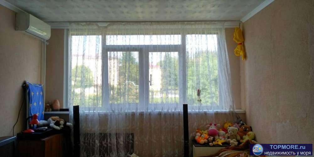 3-х комнатная квартира м-рн Голубые Дали, в монолитном 9-ти этажном доме 1991 года на 4-м этаже, сейсмоустойчивость 9... - 1