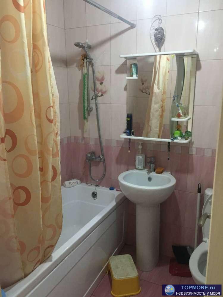 К продаже представлена полноценная двухкомнатная квартира площадью 42 кв. м. В квартире выполнен современный ремонт с... - 1