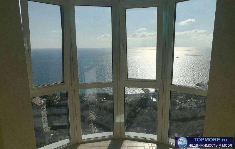 Продам шикарную квартиру в ЖК Белый 58 кв . с дорогим ремонтом и мебелью , потресающим видом на море . Район Бытхи .