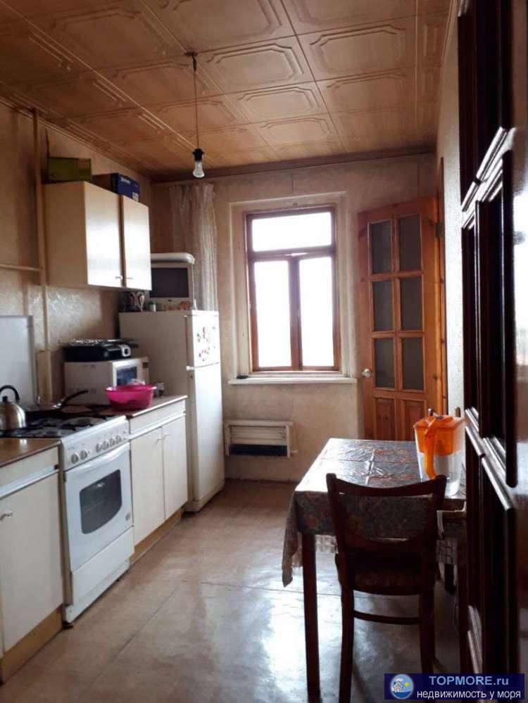 Лучшее предложение! Квартира в центре ,но спальный район.С ремонтом, мебелью ,кухня-столовая, раздельный санузел. 5... - 1