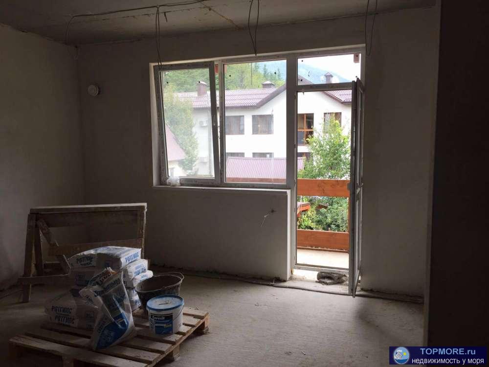 Продам 2-х комнатную квартиру, площадью 60 кв.м., в сданном доме в центре Красной Поляны. Дом представляет собой... - 1