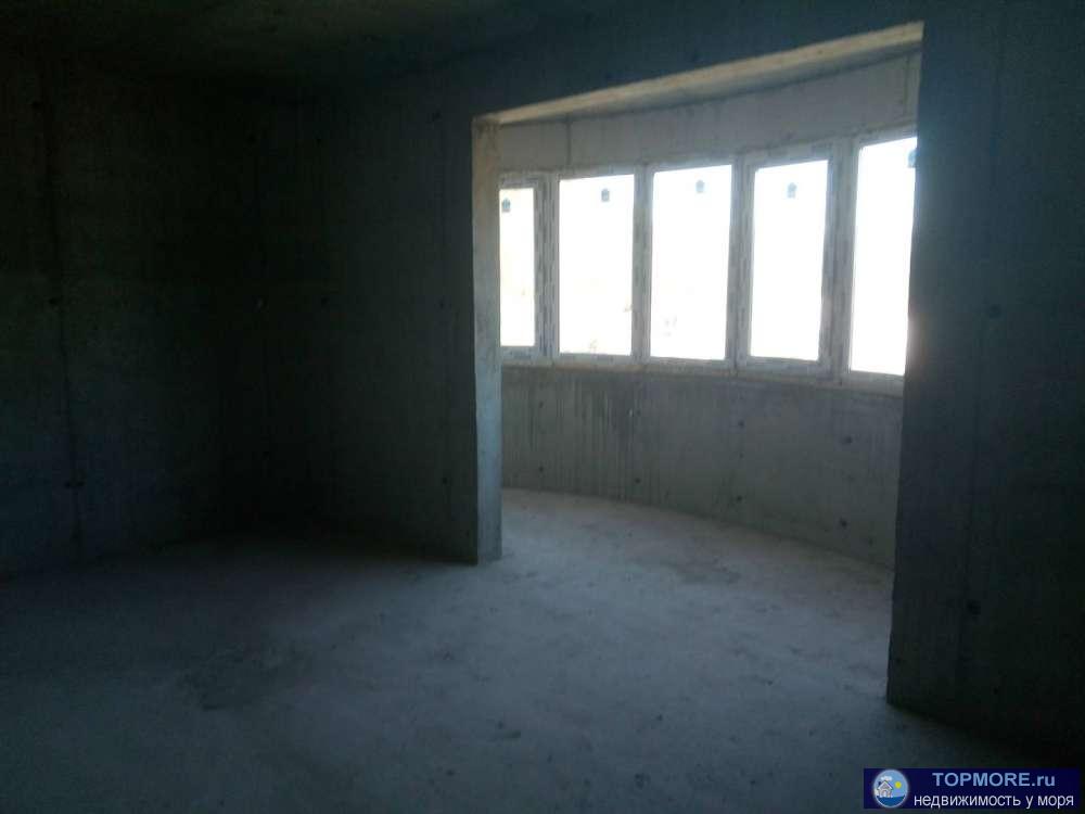 продается квартира на 4 этаже в черновом варианте.60 тыс доплата за газ