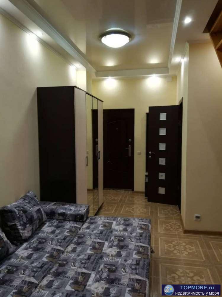 Продаю просторную квартиру на Пластунской! Сделан хороший ремонт, мебель,техика остаётся...Звоните