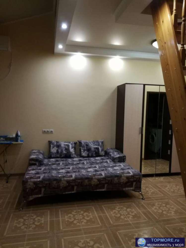 Продаю просторную квартиру на Пластунской! Сделан хороший ремонт, мебель,техика остаётся...Звоните - 2