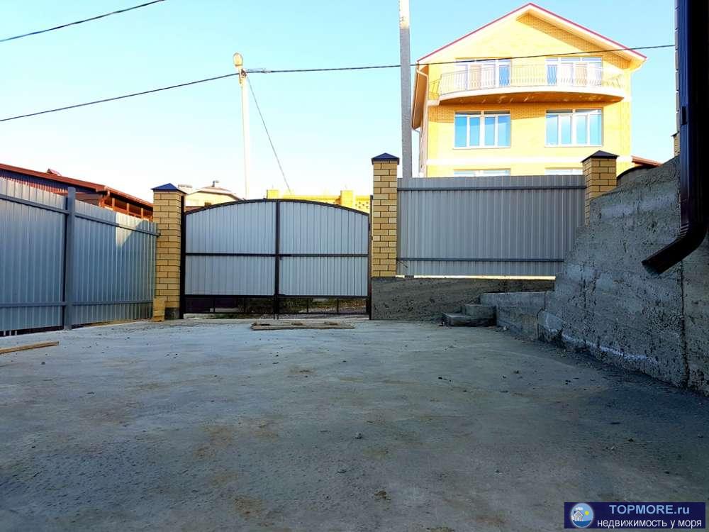 В Супсехе правая сторона с видом на город и бесконечные просторы Черного моря продается двухэтажный кирпичный дом... - 21