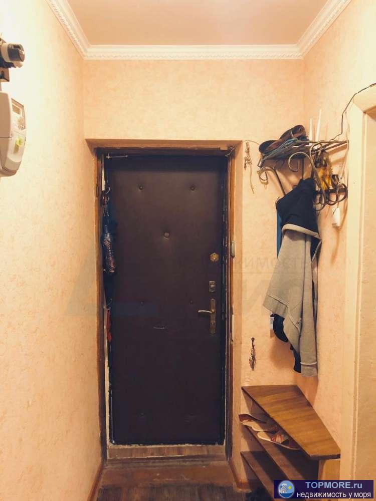 Очень хорошая квартира в центре поселка Лазаревское. Рядом школа, садик, большой спортивный комплекс. До моря пешком... - 1