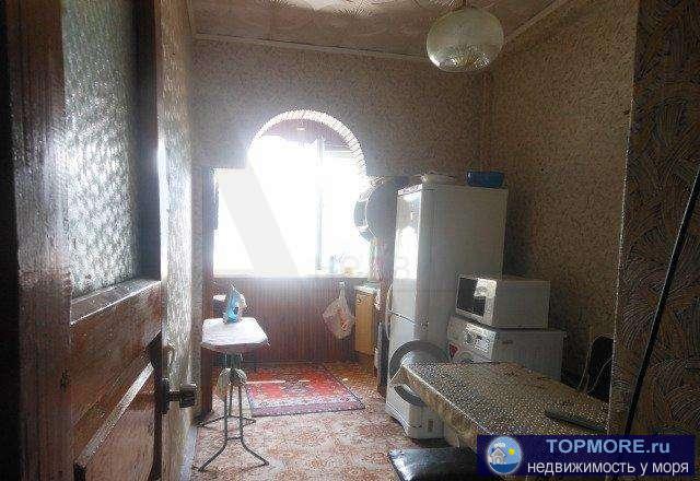 Продается 3 комнатная квартира в центре Лазаревской. Общая площадь 72м2. Квартира уютная , светлая с косметическим... - 2