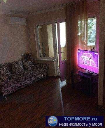 Продается 3 комнатная квартира в центре Лазаревской . Квартира с хорошим ремонтом светлая и уютная, сан узел и ванная... - 1