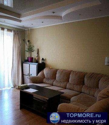 Продается уютная двухкомнатная квартира в центре Севастополя со свежим, качественным ремонтом. В шаговой доступности...