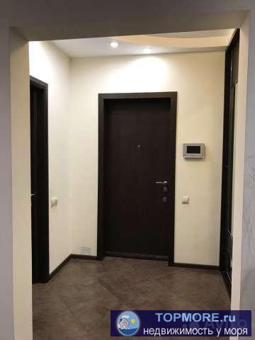 Продажа / Квартиры, Новороссийск, Карла Маркса улица, 4 150 000 р. Квартира в центре г.Новороссийска, вся инфраструктура в шаговой доступности. В подъезде консьерж, большая парковка... - 2