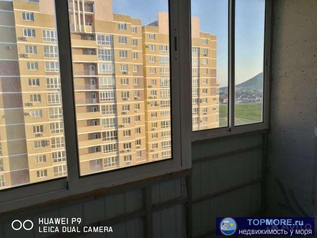 Продам трёхкомнатную квартиру в Новороссийске 95м2Квартира в сданном доме, без чистового ремонта, с видом на весь... - 2