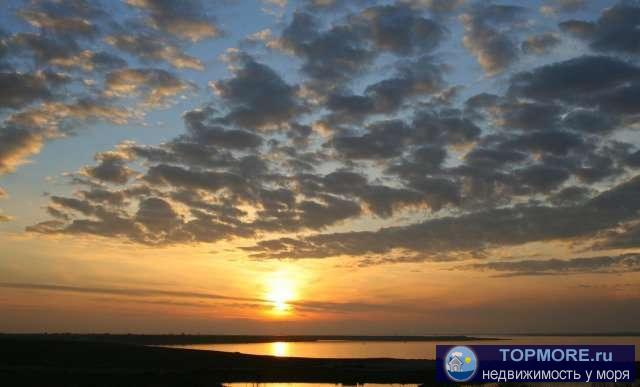 Срочно. Продам квартиру после ремонта,частично с мебелью.Получен кадастровый паспорт России.Вид на залив.