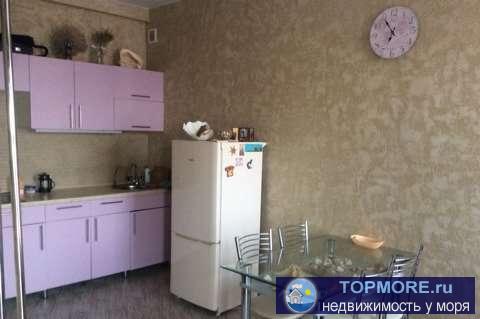 Продам 3 к.кв. (таунхаус - своего рода гибрид городской квартиры с загородным домом) с ремонтом, новой мебелью и...