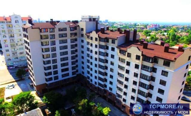 Собственником сдается двухкомнатная квартира в новом монолитном доме в центре Севастополя с машиноместом в охраняемом... - 1