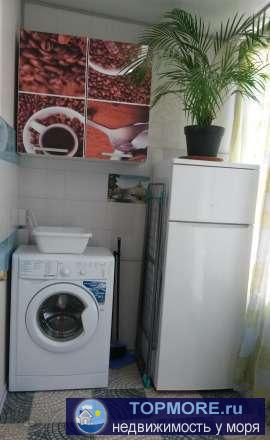 Сдается посуточно (минимум 3 суток) тихая, уютная, комфортная квартира-студия на 1 этаже возле Херсонеса, окна...