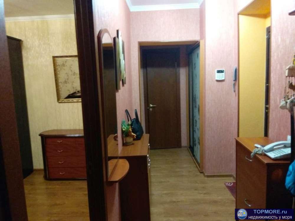 Продаем 2х комнатную квартиру р-н Острякова комфортной планировки. Раздельный санузел, раздельные комнаты и большая... - 5