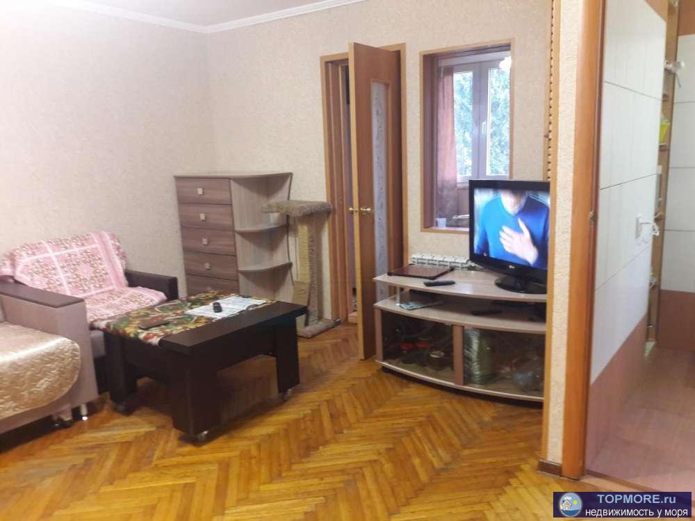 Номер объекта: 37045 Продается уютная благоустроенная квартира в центре Лазаревской. Свежий косметический ремонт,... - 1