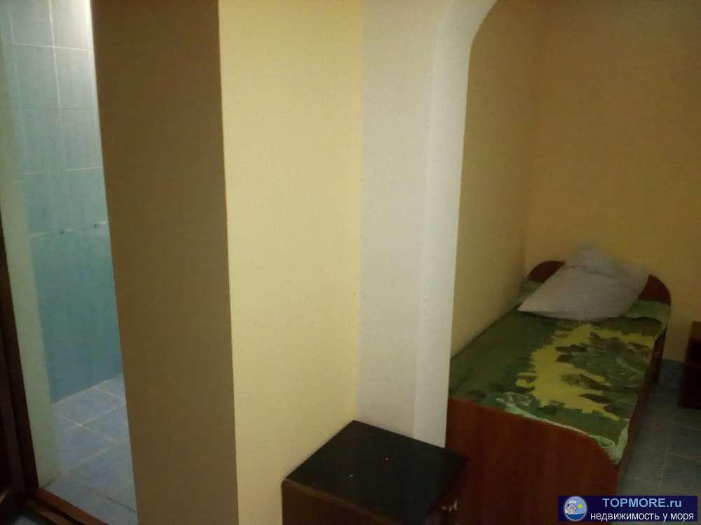 Приглашаю Вас посетить уютный мини-отель на юго-западном берегу черного моря. Комфортабельные просторные номера... - 2
