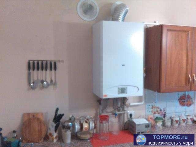 Продается 1 ком. квартира 44 кв.м. в г. Феодосия, ул. Гарнаева. В квартире выполнен качественный ремонт. Автономное...