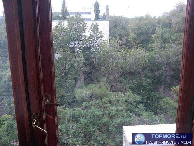 Продается 2 ком. квартира 52 кв.м. в г Феодосия, ул Чкалова. Комнаты раздельные, современный ремонт, балкон, лоджия...