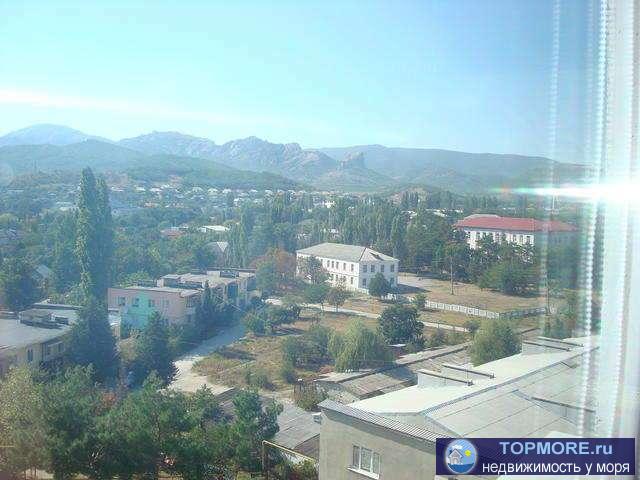 пгт Щебетовка, ул Мира, 1 ком. квартира, 42 кв.м, с новым дорогим ремонтом, с новой мебелью и техникой, на лоджии...