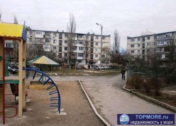 г Феодосия, Тамбовский переулок, 2 ком квартира, 46,4 кв м Продается 2-к квартира 46.4 м на 4 этаже 5-этажного...